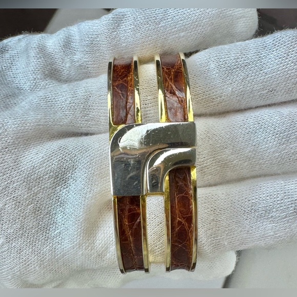 Loewe Vintage L-logo double cuff embossed bangle bracelet with COA - Picture 9 of 14